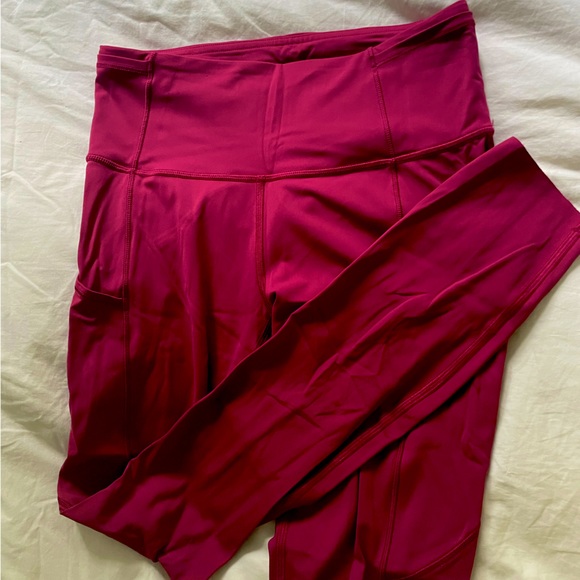 Lululemon Fast and Free Leggings Size 4 Pomegranate - Picture 3 of 4